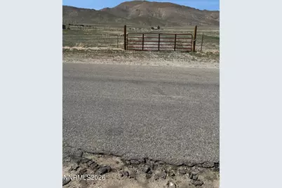 31 Locust Drive, Yerington, NV 89447 - Photo 1