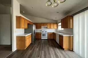 298 Emigrant Wy, Fernley, NV 89408 - Photo 7