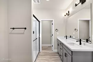 460 Blackbird Ln, Gardnerville, NV 89410 - Photo 11