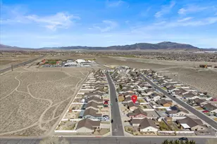 1329 White Bluffs Cir, Fernley, NV 89408 - Photo 51