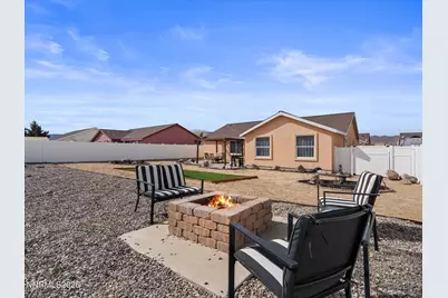 1329 White Bluffs Circle, Fernley, NV 89408 - Photo 43