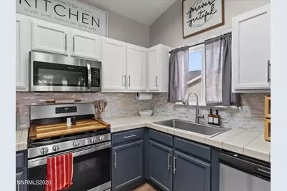 1329 White Bluffs Circle, Fernley, NV 89408 - Photo 13