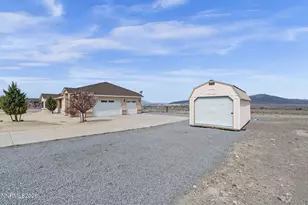 3420 Drayer Ln, Fernley, NV 89408 - Photo 7