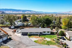 6815 Prestwick Cir, Reno, NV 89502 - Photo 1