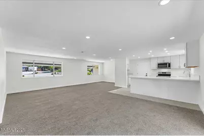 6815 Prestwick Circle, Reno, NV 89502 - Photo 7