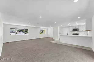 6815 Prestwick Cir, Reno, NV 89502 - Photo 7