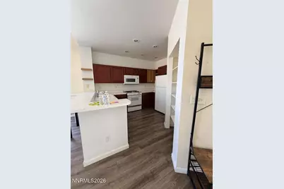 4695 Hampton Lane, Reno, NV 89519 - Photo 5