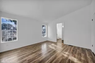 605 Wall Canyon Dr, Sun Valley, NV 89433 - Photo 7