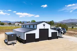 1409 Hunters Point Dr, Gardnerville, NV 89410 - Photo 57