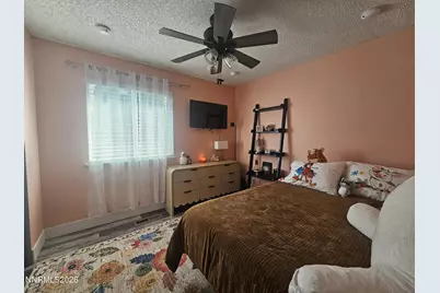 5455 Santa Barbara Avenue, Sparks, NV 89436 - Photo 9