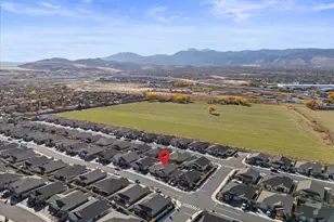 11167 Grazing Cattle Ln, Reno, NV 89521 - Photo 23