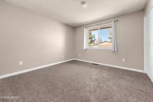 70 Palm Springs Ct, Sparks, NV 89441 - Photo 25