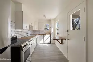 1060 Whitaker Dr, Reno, NV 89503 - Photo 19