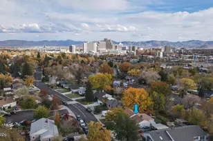 1060 Whitaker Dr, Reno, NV 89503 - Photo 41