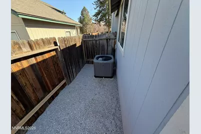 5875 Walnut Creek Road, Reno, NV 89523 - Photo 33