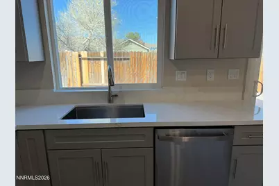 5875 Walnut Creek Road, Reno, NV 89523 - Photo 11