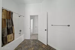 1215 Serpentine Rd, Reno, NV 89506 - Photo 31