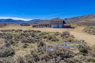 1215 Serpentine Rd, Reno, NV 89506 - Photo 5