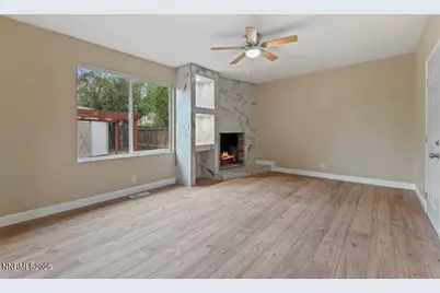 1655 Byrd Drive, Sparks, NV 89431 - Photo 7