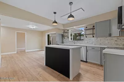 1655 Byrd Drive, Sparks, NV 89431 - Photo 5