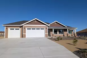 2785 Squires St, Minden, NV 89423 - Photo 3