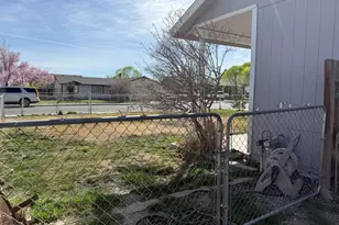 416 Paul Ave, Yerington, NV 89447 - Photo 17