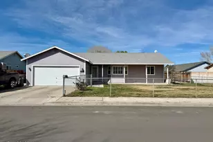 416 Paul Ave, Yerington, NV 89447 - Photo 1