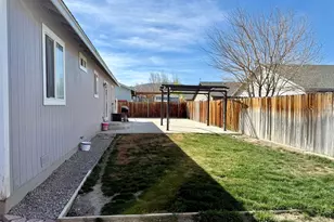 416 Paul Ave, Yerington, NV 89447 - Photo 15