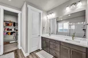 944 Los Alamitos St, Minden, NV 89423 - Photo 27