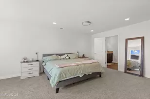 18661 Village Center Dr, Reno, NV 89508 - Photo 11