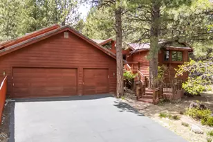 350 Black Pine Ct, Reno, NV 89511 - Photo 1