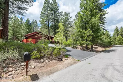 350 Black Pine Court, Reno, NV 89511 - Photo 13