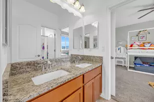 18648 Granite Peak Ct, Reno, NV 89508 - Photo 33