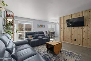 7490 Halifax Dr, Reno, NV 89506 - Photo 17