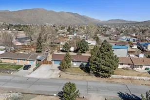 17405 Egret Ln, Reno, NV 89508 - Photo 9