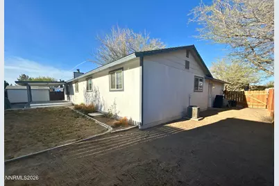 415 Sycamore Street, Fernley, NV 89408 - Photo 17
