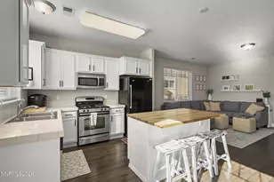 4660 Ciarra Kennedy Lane, Reno, NV 89503 - Photo 9