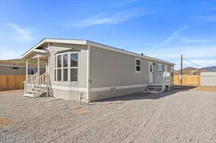 5377 Corral Dr, Sun Valley, NV 89433 - Photo 7