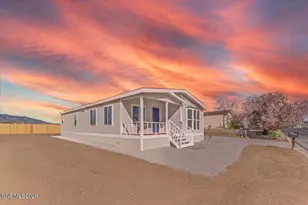 5377 Corral Dr, Sun Valley, NV 89433 - Photo 1