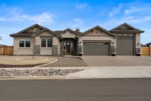 921 Rainshadow Wy, Gardnerville, NV 89460 - Photo 3