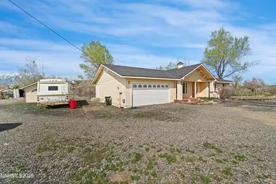 726 Pinto Circle, Gardnerville, NV 89410 - Photo 5