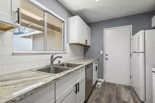 11003 Zeolite Dr, Reno, NV 89506 - Photo 9