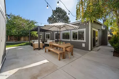 876 Pinewood Court, Sparks, NV 89434 - Photo 15