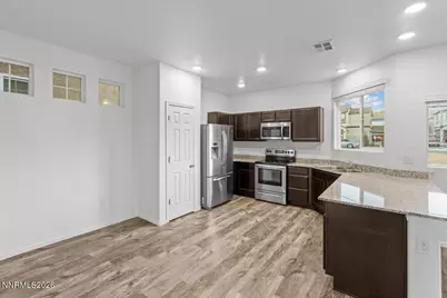 9600 Windjammer Way, Reno, NV 89506 - Photo 15