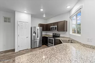 9600 Windjammer Wy, Reno, NV 89506 - Photo 13