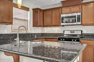 58 Caliente St, Reno, NV 89509 - Photo 7