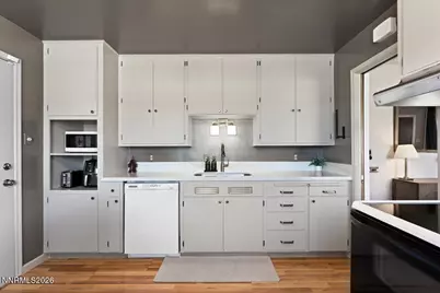 730 Maplewood Drive, Reno, NV 89509 - Photo 17