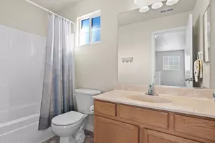 2532 Napoli Dr, Sparks, NV 89434 - Photo 29