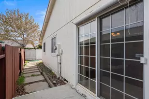 719 Palmwood Dr, Sparks, NV 89434 - Photo 39