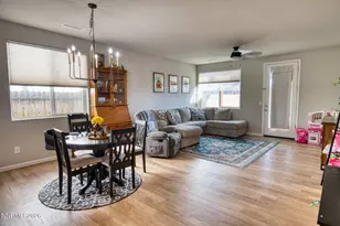 318 Granite Ct, Dayton, NV 89403 - Photo 5